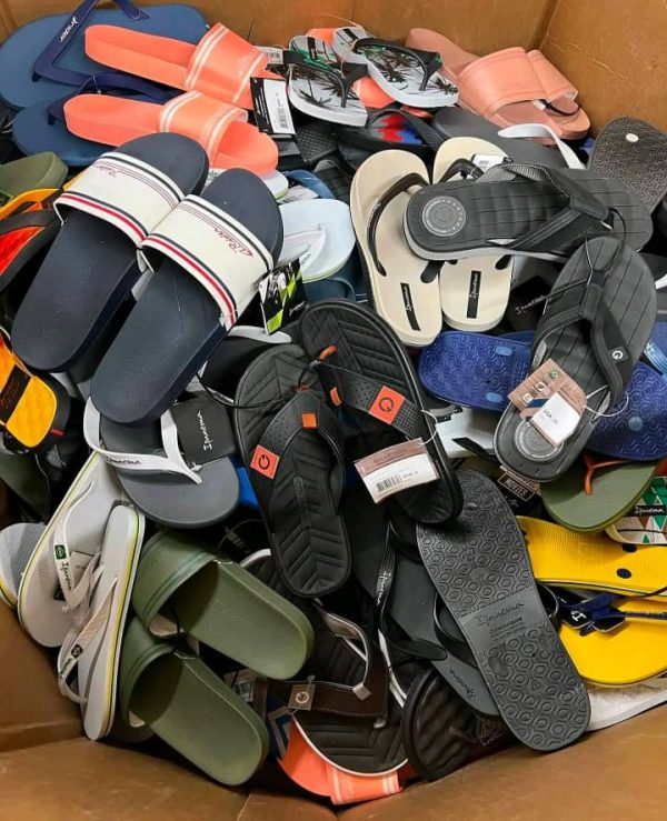 FLIP FLOPS & SANDALS - Image 5
