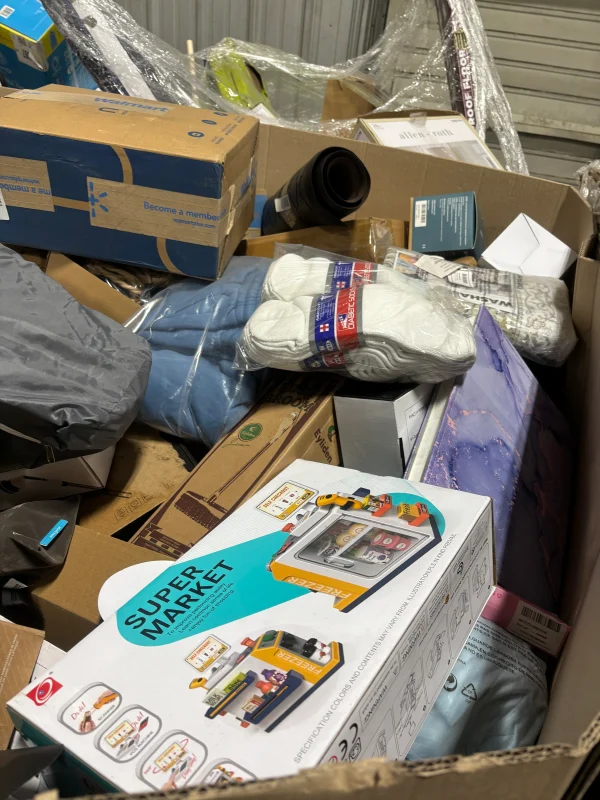WM Medium Unmanifested Dotcom Returns Load (24 Pallet Per Truck) - Image 10