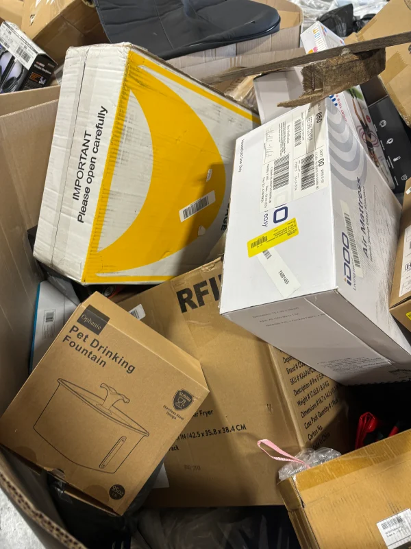WM Medium Unmanifested Dotcom Returns Load (24 Pallet Per Truck) - Image 8