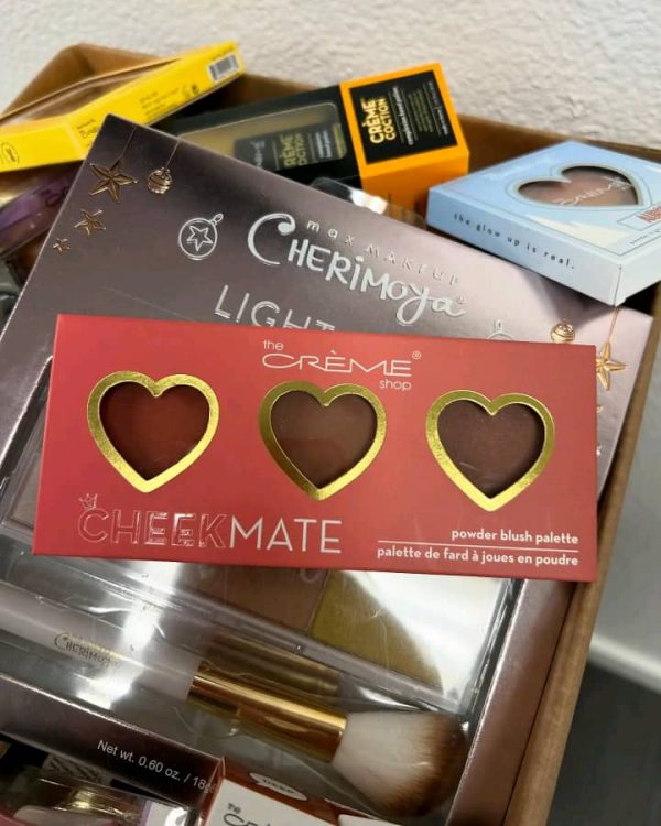 Mixed Cosmetic Boxes pallets💄 - Image 3