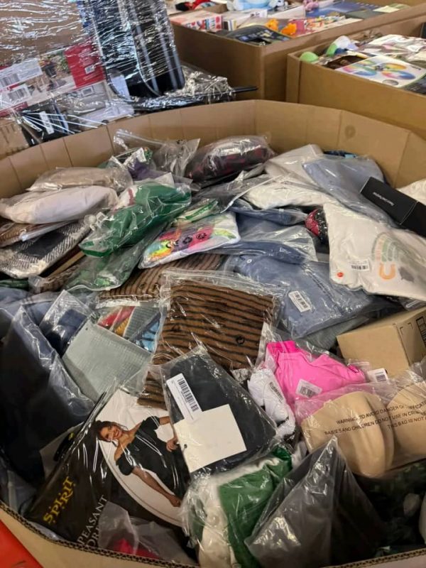 Clothing Pallets! - Image 11